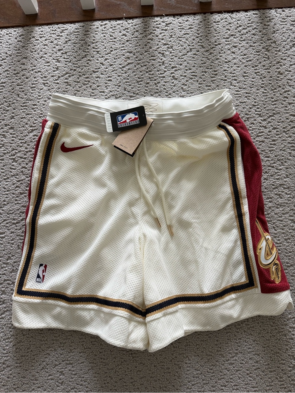 Cleveland Cavaliers 2003 LeBron James Reserve Nike Shorts - NWT size XL